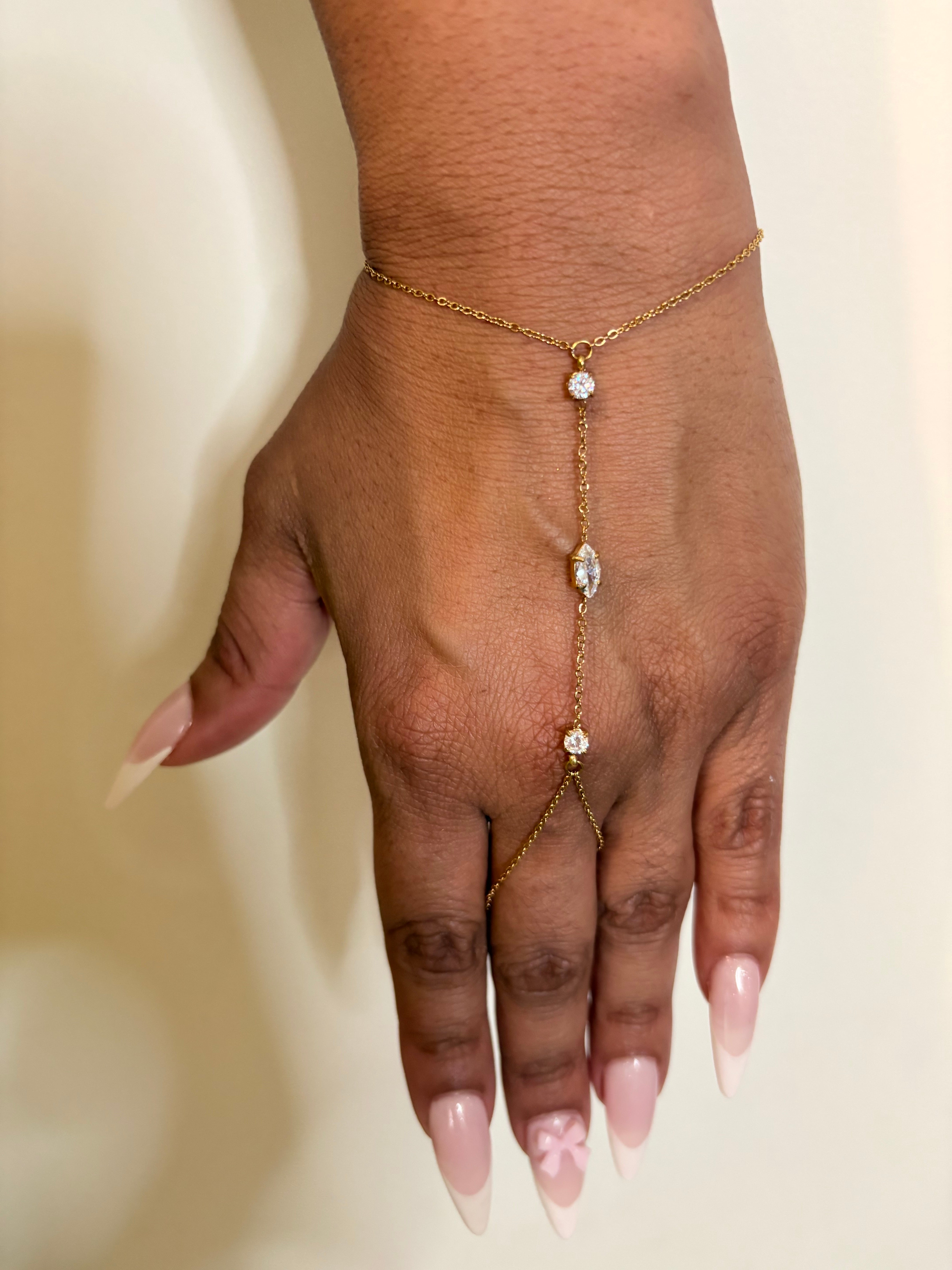 Chaîne de main Laetitia